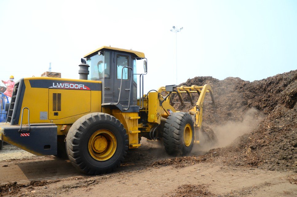 MK网夹草机工作现场 MK网夹草机工作现场