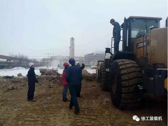 MK网装载机进军新疆内市场 MK网装载机进军新疆内市场