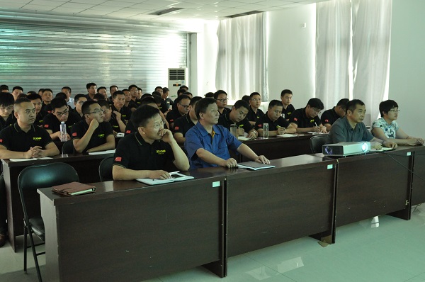 河南天助MK网挖机总结会议