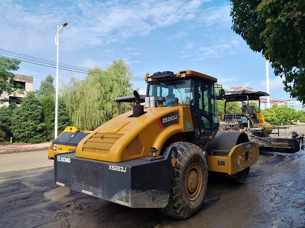 MK网XS263J单钢轮压路机 MK网XS263J单钢轮压路机