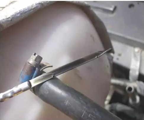 挖掘机水温过高如何解决? 挖掘机水温过高如何解决?