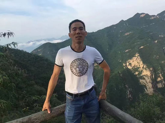 MK网起重机客户黎老板 MK网起重机客户黎老板