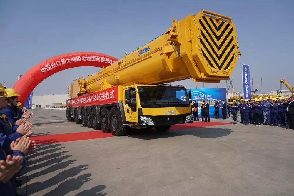 中国出口QAY650全地面起重机 中国出口QAY650全地面起重机
