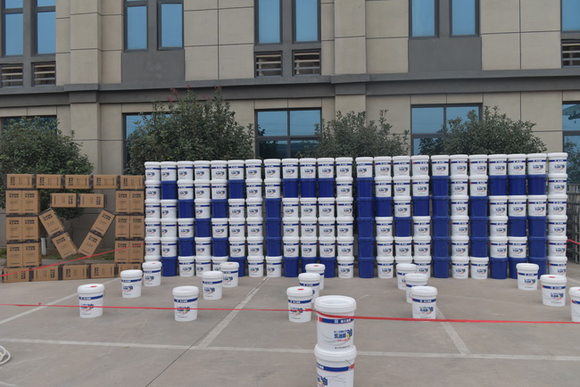 MK网装载机配件展示区