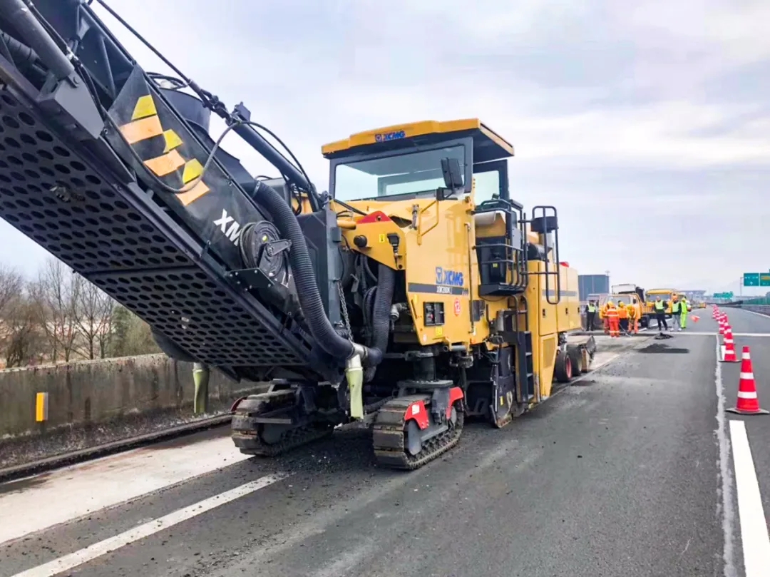 XM200KⅡ施工台金高速 XM200KⅡ施工台金高速