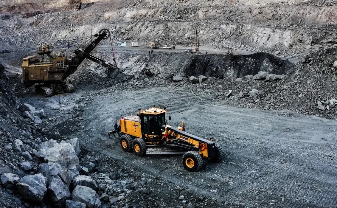 MK网矿用平地机 MK网矿用平地机