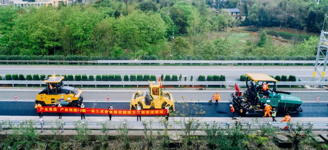 MK网成套化沥青装备助力路面养护大修工程建设