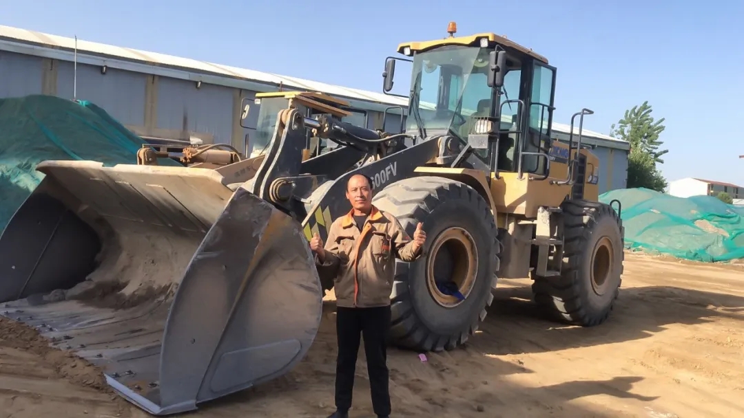 王经理与MK网LW600FV装载机