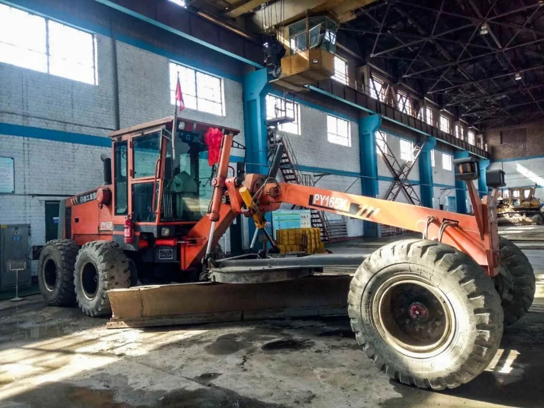 MK网PY165K平地机