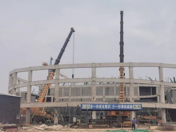 MK网XCA300起重机