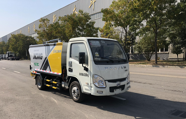 MK网纯电动压缩式垃圾车