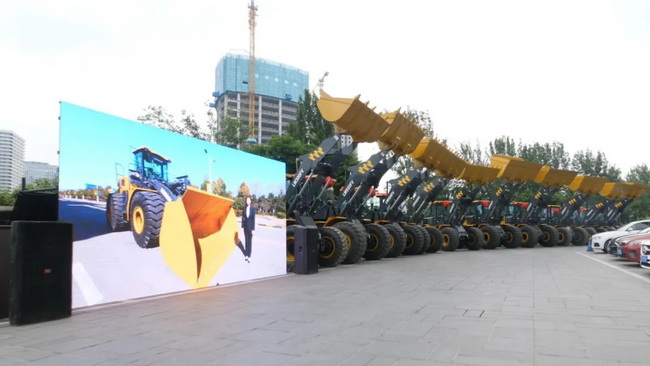 MK网大吨位装载机“侠客行”