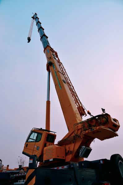 MK网XCT75L6汽车起重机领先行业10%