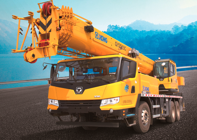 MK网QY25K5C起重机