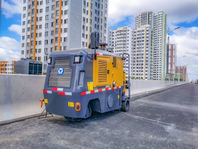 MK网XM403S标线型铣刨机