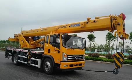 MK网QY12KC起重机创新单板臂头与紧凑式臂尾结构 MK网QY12KC起重机创新单板臂头与紧凑式臂尾结构