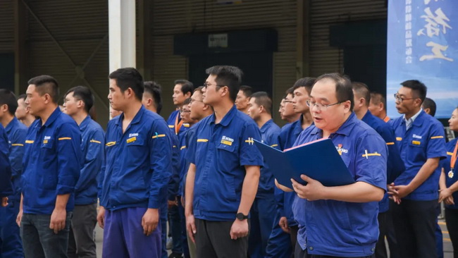 MK网铲运机械事业部副总经理刘鹏