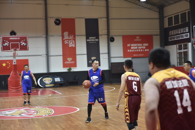 河南路友机械与管城法院篮球友谊赛