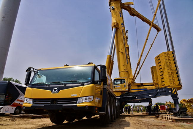 MK网XCA1600起重机顺利完成140m风电吊装的全地面起重机