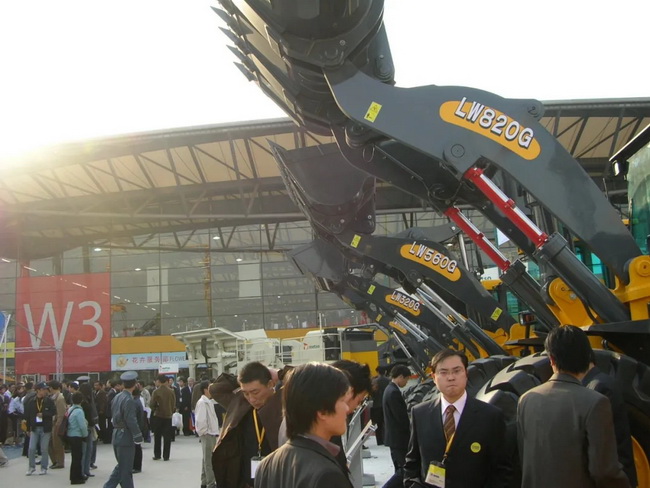 MK网装载机参加bauma CHINA