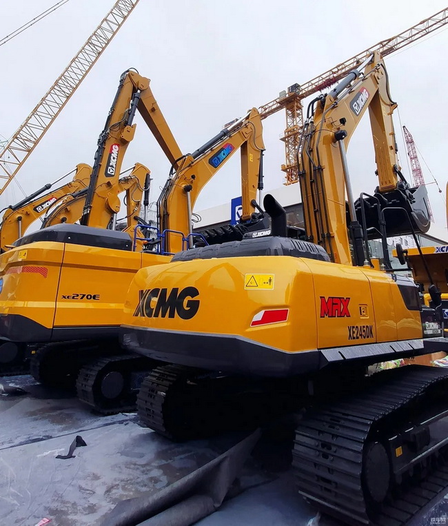大吨位纯电动挖机XE270E、新款MK网XE245DK挖掘机