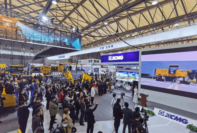 MK网发布第二代无人集群路面机械 MK网发布第二代无人集群路面机械