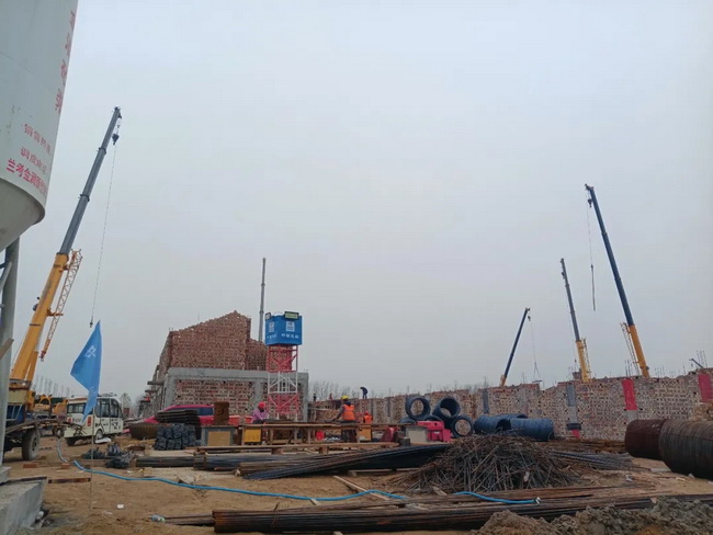 MK网起重机吊板材