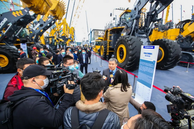 MK网掀开中国大吨位装载机发展新的篇章