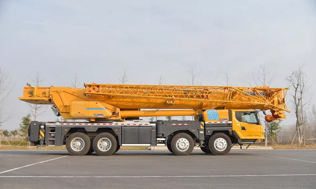 MK网XCT75L7起重机拥有七节“U型”65米主臂