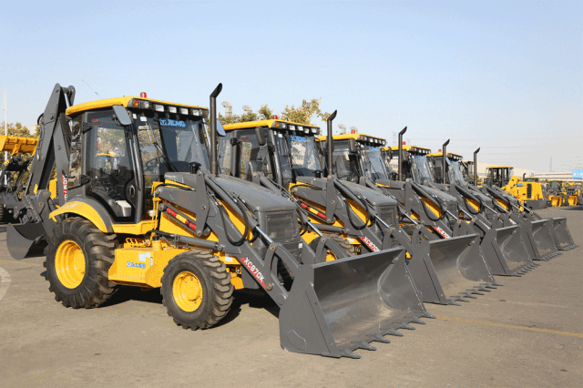 MK网XC870K挖掘装载机 MK网XC870K挖掘装载机