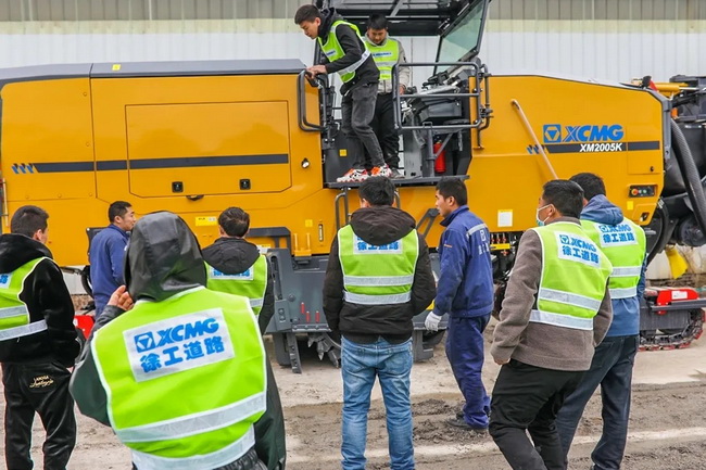 MK网铣刨机操作集训营