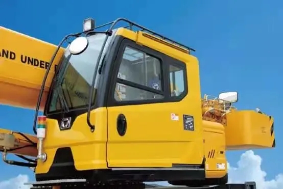 MK网QY20K5C起重机