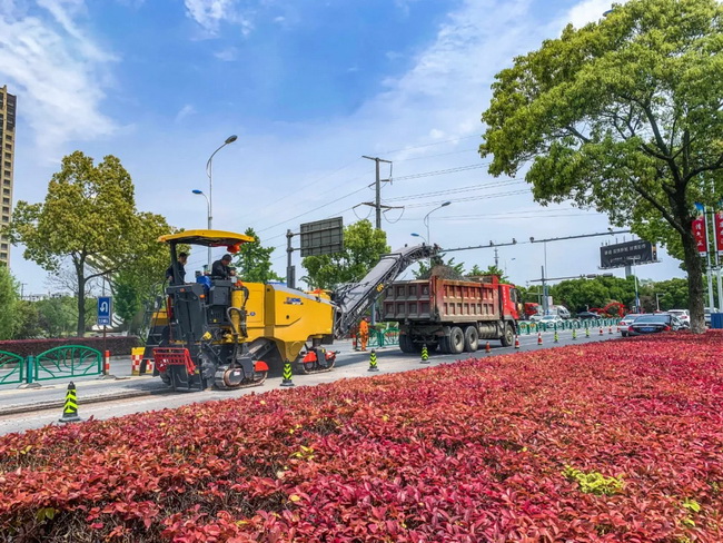 MK网XM1205F铣刨机