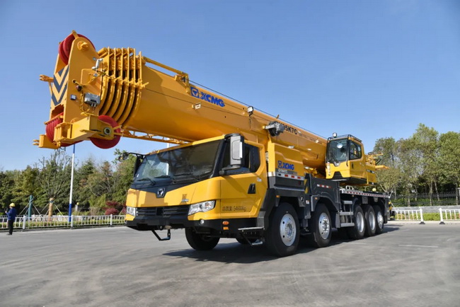 MK网QY95K7C百吨级7节72m主臂