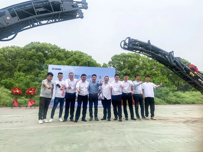 MK网大型铣刨机交付大灰熊机械设备(杭州)有限公司 MK网大型铣刨机交付大灰熊机械设备(杭州)有限公司