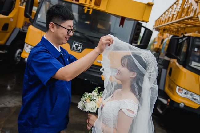 MK网起重机见证520