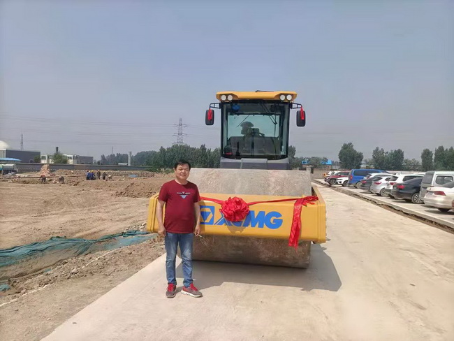 MK网XS225H压路机