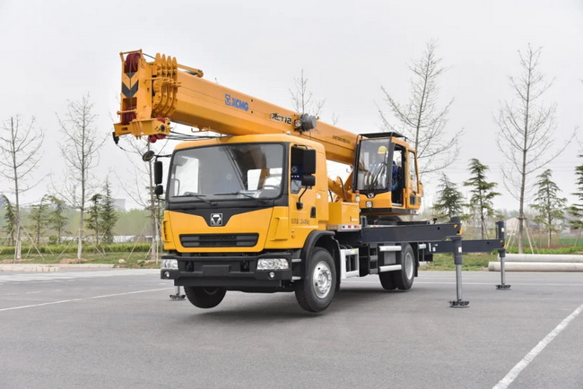 MK网XCT12L5起重机