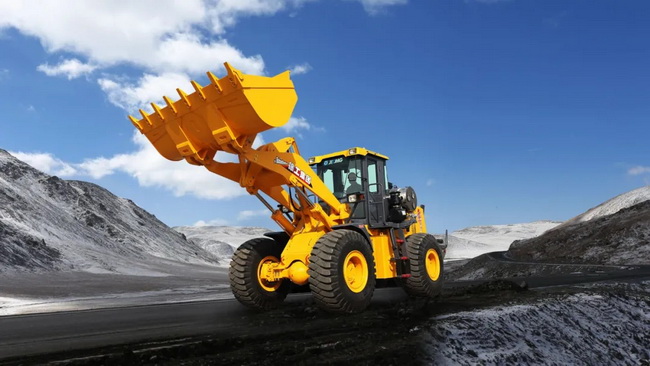 MK网XC958EV纯电动装载机