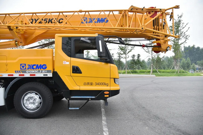 MK网QY25K5C_1起重机