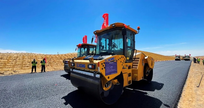 MK网XD133S双钢轮压路机高频压实 MK网XD133S双钢轮压路机高频压实