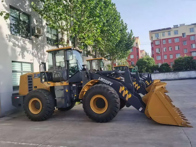 南阳李总喜提4台MK网装载机