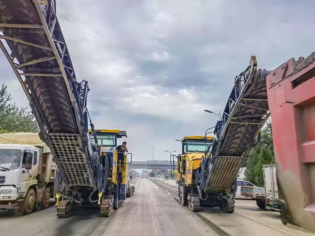 MK网大型铣刨机XM2005K、XM200KⅡ