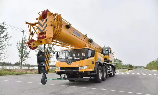 MK网QY85KC起重机