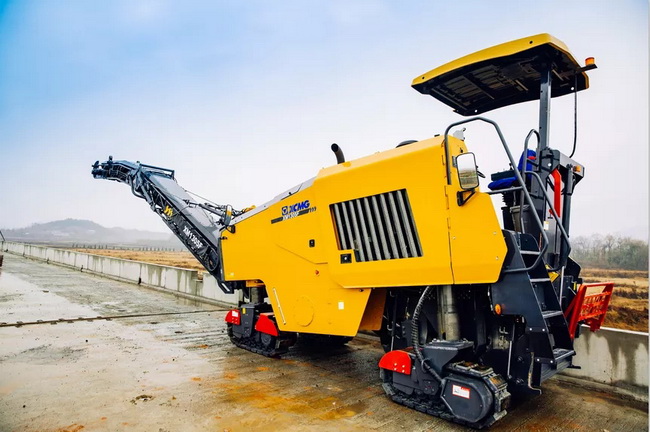 MK网XM1005F铣刨机市政施工新利器 MK网XM1005F铣刨机市政施工新利器