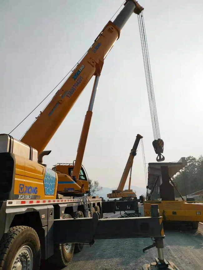 MK网起重机助阵大瑞铁路桥梁建设