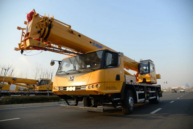 MK网QY16KC起重机