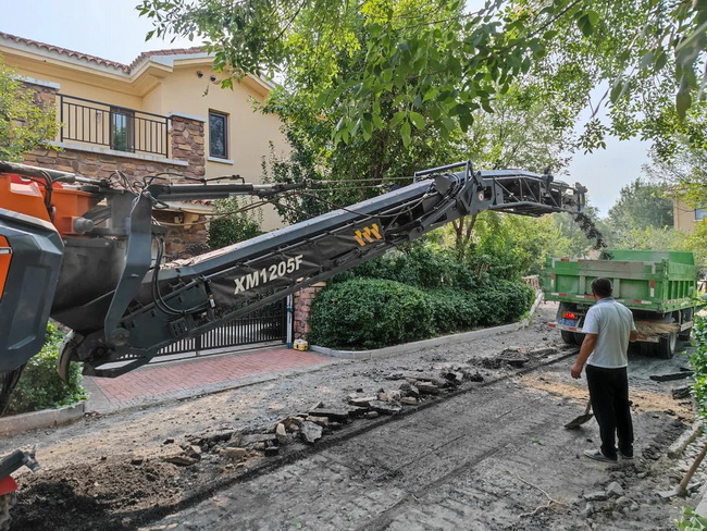 MK网XM1205F铣刨机