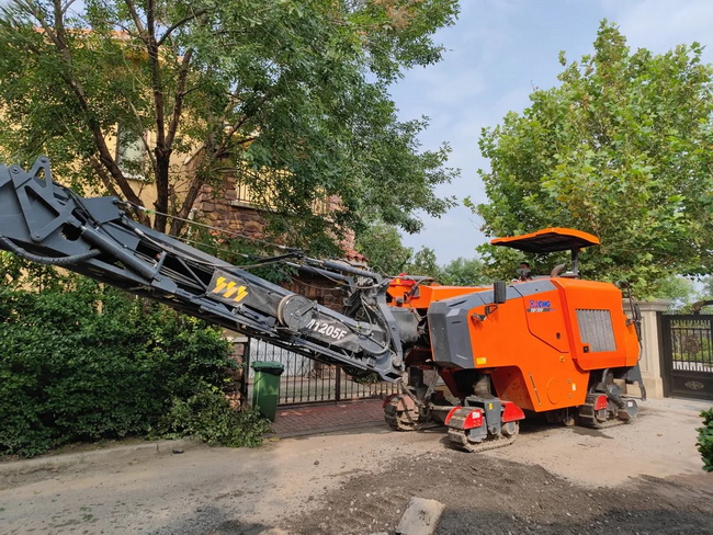 MK网XM1205F铣刨机