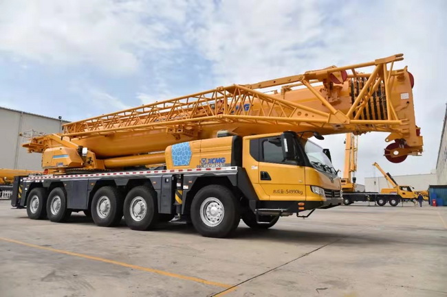 MK网XCA130L8C起重机